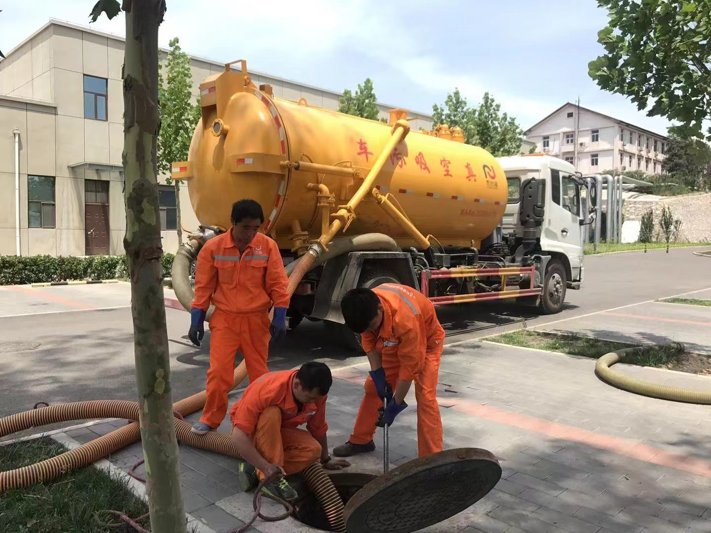 太康化粪池清理与5-8吨吸粪车施工效率分析